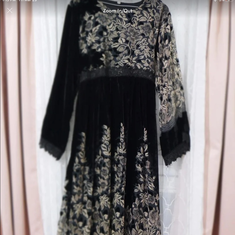 Black And Tan Long Velvet Dress